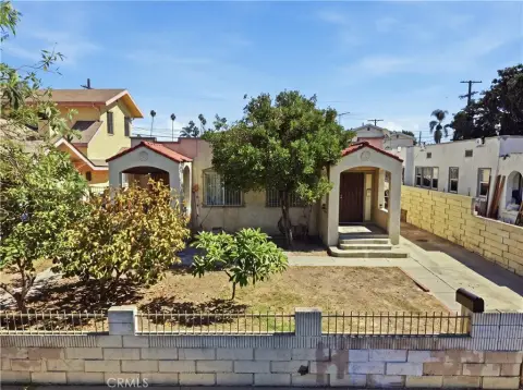 2-Unit Duplex with Detached Garage