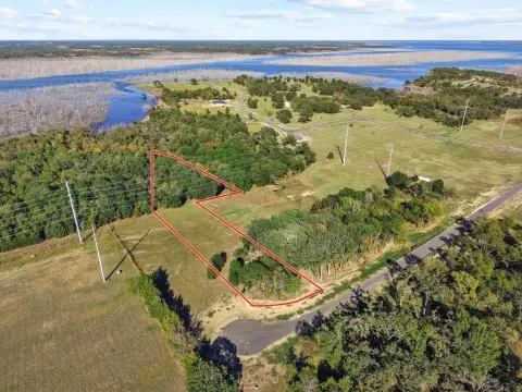 Land in Gated Lake Community