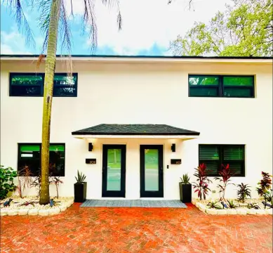 Renovated Income-Producing Fort Lauderdale Duplex
