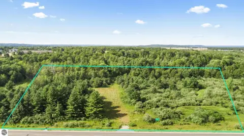 9+ Acre Traverse City Land