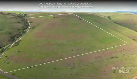 Estate Ranch Land with Flat Building Bench