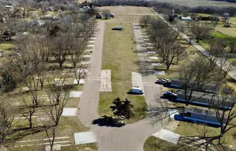 Development Opportunity in Clay Center