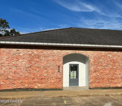 Office Suite with Two Entrances
