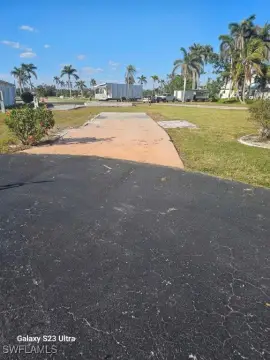 Vacant Lot in Plantation Estates