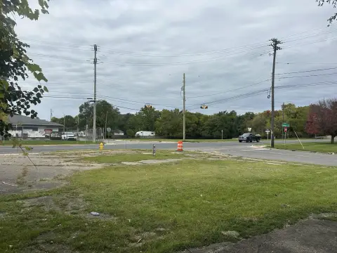 Commercial Land