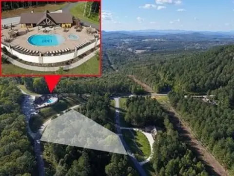 Residential Lot with Mountain Views