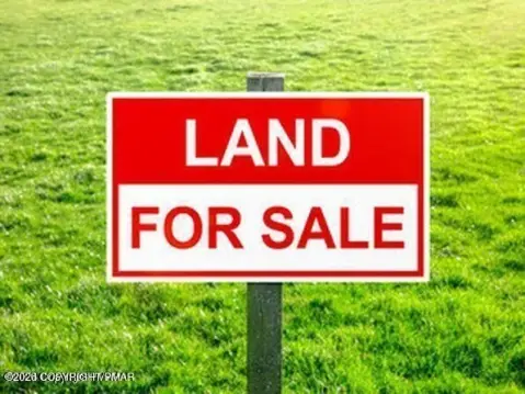 Wooded Lot Near Lake Wallenpaupack