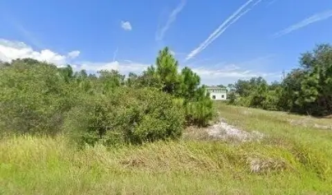 Residential Land in Palm Bay