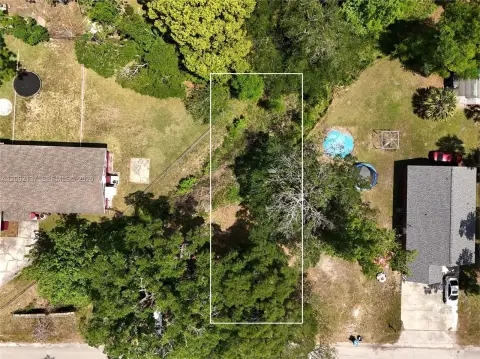 Vacant Lot in Brooksville