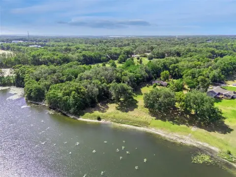 Lakefront Land in Fruitland Park