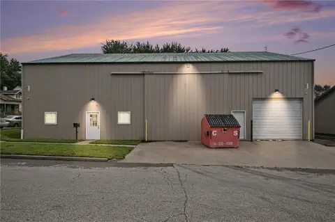 Insulated Warehouse with Loft