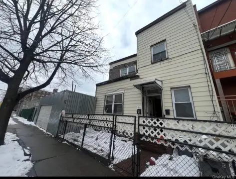 Long Island City Multi-Family House