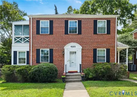 Duplex with Separate Utilities