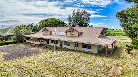Restaurant Building with Covered Lanai