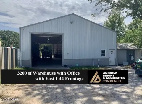 Warehouse with I-44 Frontage
