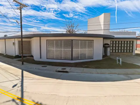 Historic Flex and Warehouse Building