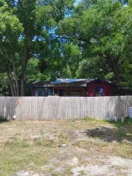 B4 Commercial Parcel