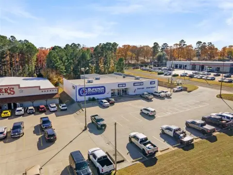 Retail Space on Loop 281