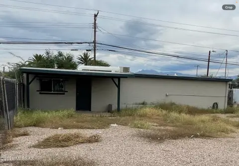 Fenced Specialty Property
