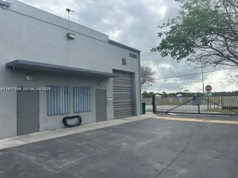 Condo Warehouse with Office Space