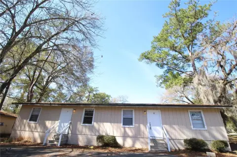 Income-Producing Duplex in Hammock Oaks