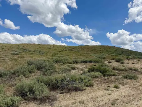 Hillside Homesite with Power Available