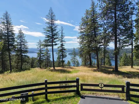 Lake View Estate Homesite