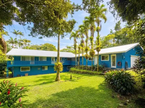 8-Bedroom Duplex Property
