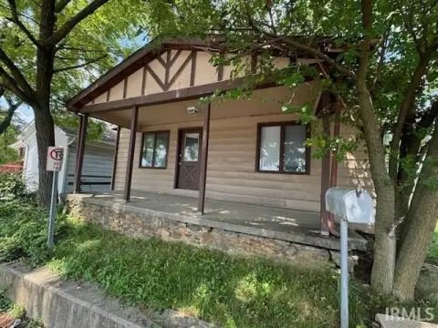 Bloomington Home with Rental Permit