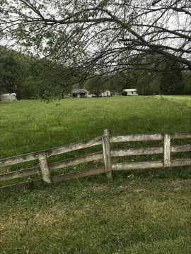 Residential Land in Salyersville, KY