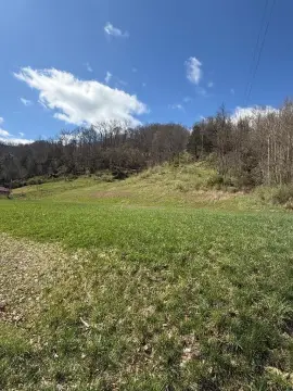 Residential Land in Pikeville, KY