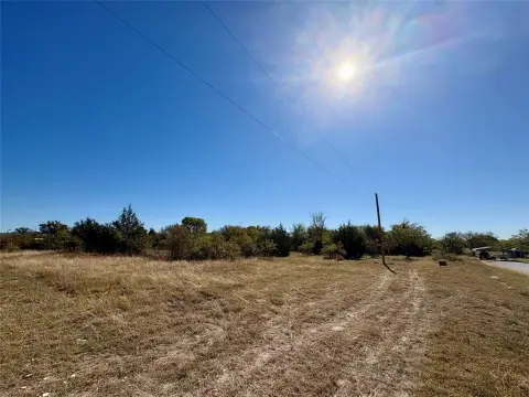 Joshua, TX Acreage with Trees