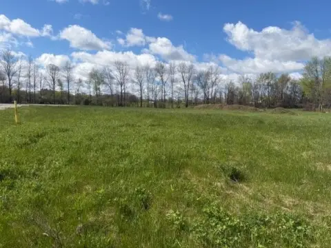 Sprawling Corner Lot for Estate