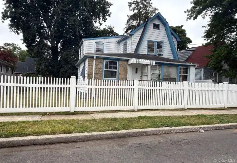 Colonial Duplex Residence