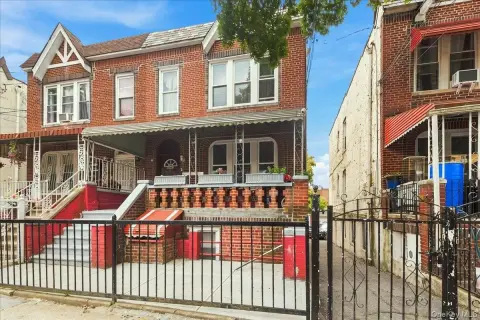 Brick Five-Family Apartment Building