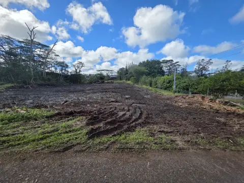 Cleared Lot in Hawaiian Paradise