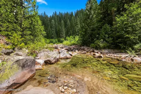Riverfront Retreat Land Parcel