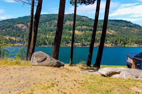 Waterfront Recreation Land Parcel