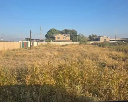 Residential Land in Odessa, TX
