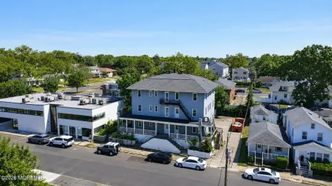 Renovation-Ready 12-Unit Apartment Building