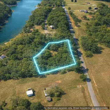Residential Land Lot with Lake Access