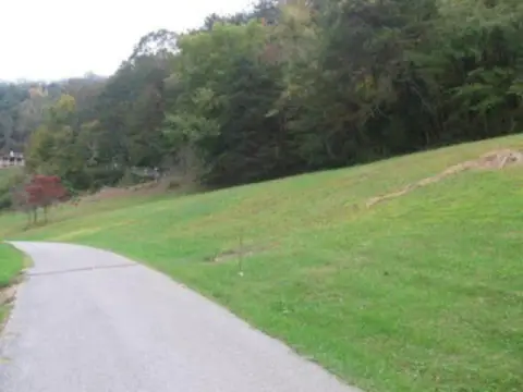 Residential Land in Pikeville, KY