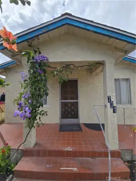 Los Angeles Duplex with Income Potential