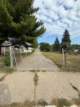 Vacant Land in Warren, MI