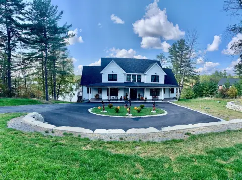 Highland Lake Modern Farmhouse Retreat