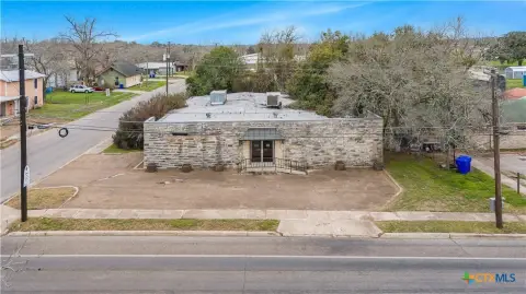 Versatile Commercial Building on Main Highway