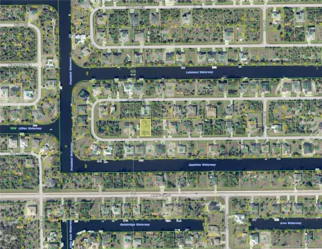 Land in South Gulf Cove