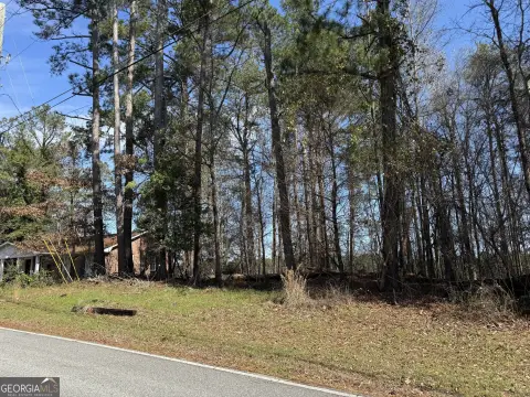 Residential Lot in Established Neighborhood