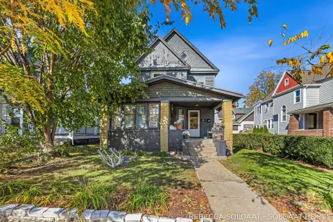 Duplex with Updated Upper Unit