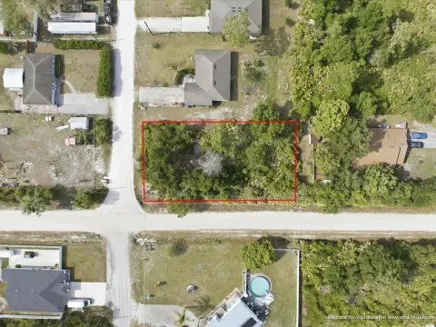 DeLand Buildable Corner Lot